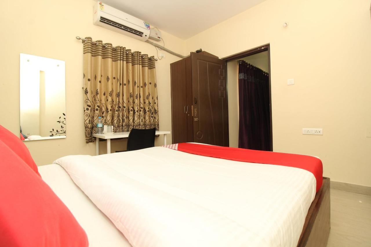 Namo Suites Hyderabad Eksteriør bilde
