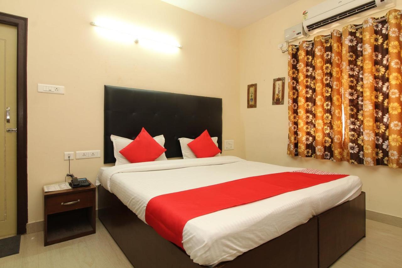 Namo Suites Hyderabad Eksteriør bilde