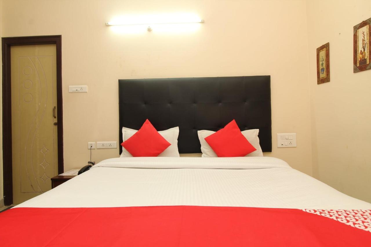 Namo Suites Hyderabad Eksteriør bilde