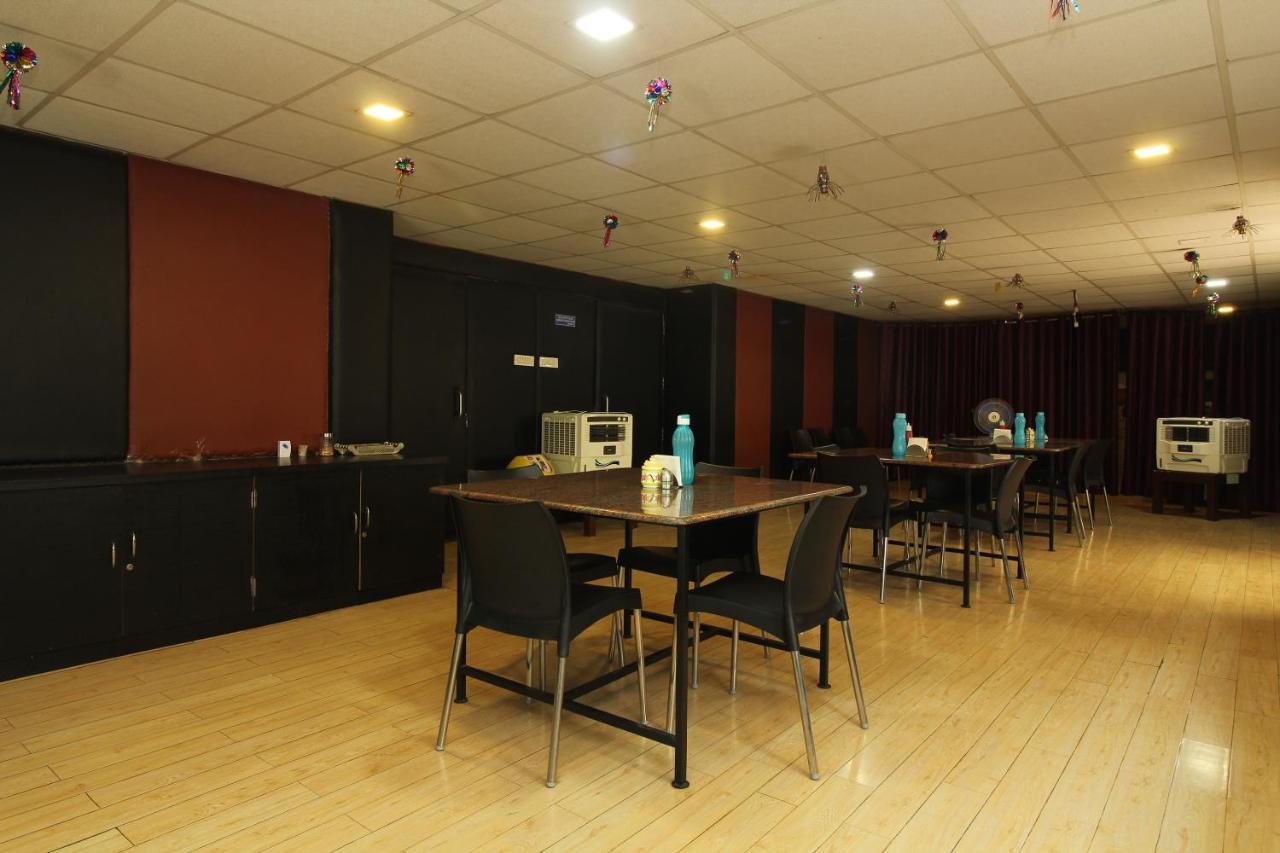 Namo Suites Hyderabad Eksteriør bilde