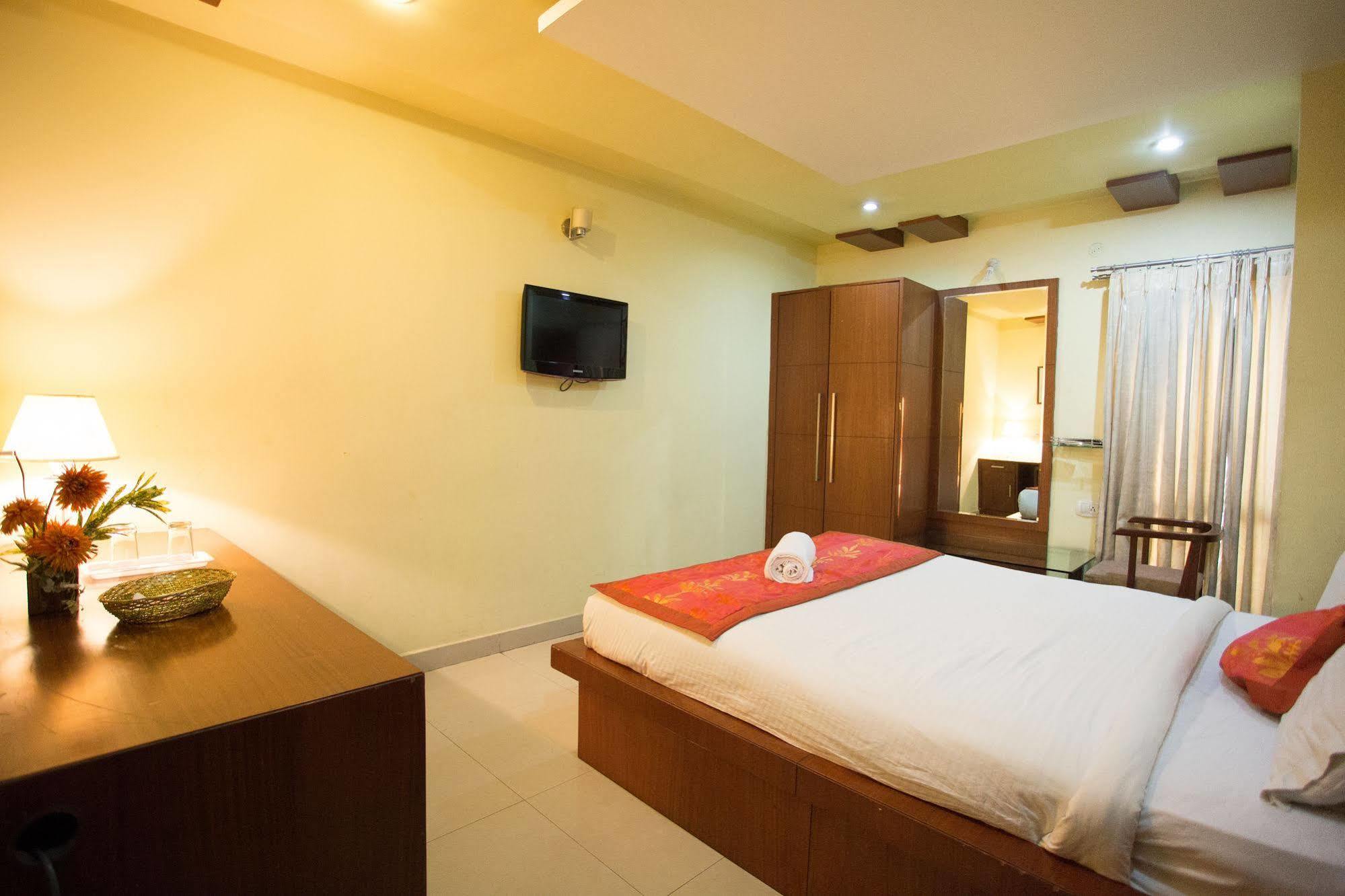 Namo Suites Hyderabad Eksteriør bilde